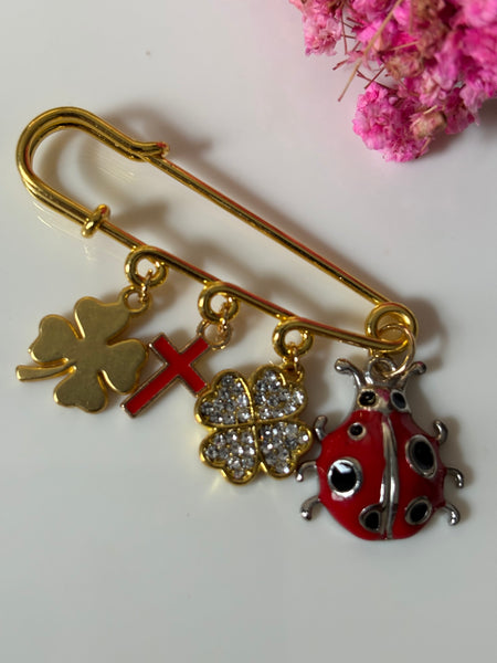 Broche porte bonheur coccinelle,  broche trèfles, épingle de protection, breloques trèfles chance, pendentif croix coccinelle