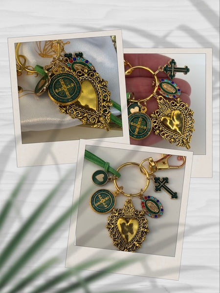 Porte-clés vierge Marie coeur sacré et croix, cadeau pour maman vierge, breloque vierge médaille miraculeuse, médaille saint benoit