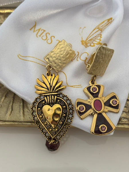 Boucles d'oreilles ex voto, boucles d'oreille coeur sacré, breloque croix et coeur sacré, pendentif ex voto, cadeau religieux cérémonie