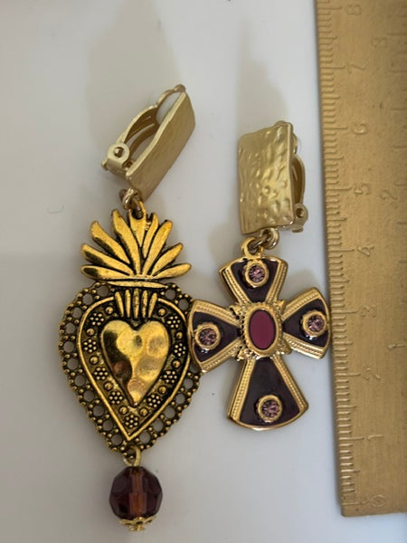 Boucles d'oreilles ex voto, boucles d'oreille coeur sacré, breloque croix et coeur sacré, pendentif ex voto, cadeau religieux cérémonie