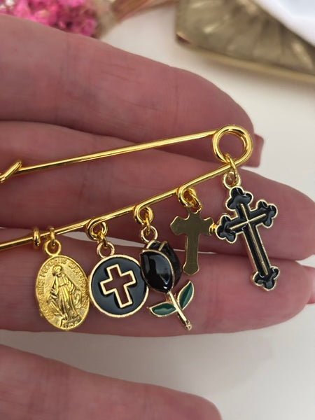 Broche ex voto, broche médaille religieuse, broche épingle porte bonheur, croix et vierge miraculeuse fait main, broche protection tulipe