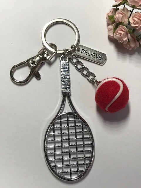 Porte-clés raquette de tennis et balle, cadeau pour joueur de tennis, raquette de tennis kawaii breloque, cadeau pour amateur tennis balle