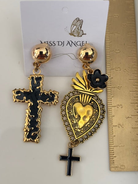 Boucles d'oreilles ex voto, boucles d'oreille coeur sacré, breloque croix et coeur sacré, pendentif ex voto, cadeau religieux cérémonie