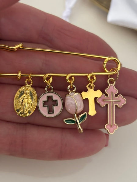 Broche ex voto, broche croix médaille religieuse, cadeau pour maman croix, cadeau pour femme croix, breloque croix rose, pendentif tulipe, collection capsule tulipe