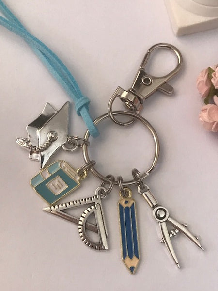Porte clés diplôme de fin d'études, porte clés école, cadeau pour étudiant, cadeau pour école équerre crayon, pendentif crayon compas