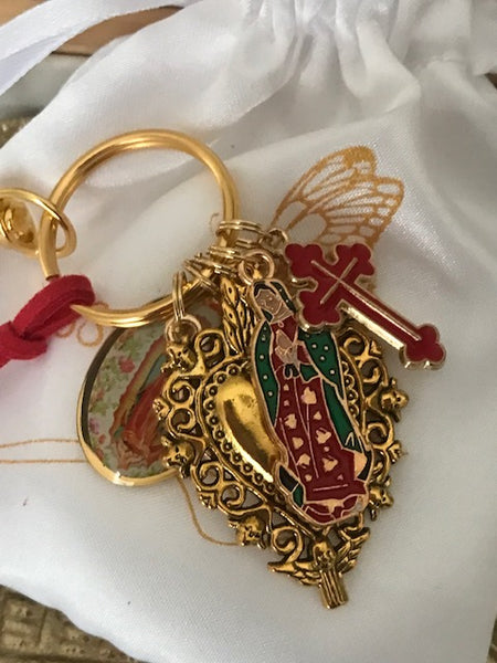 Porte-clés vierge Marie coeur sacré et croix, cadeau pour maman vierge de la Guadeloupe, breloque vierge médaille miraculeuse, ex voto bijou