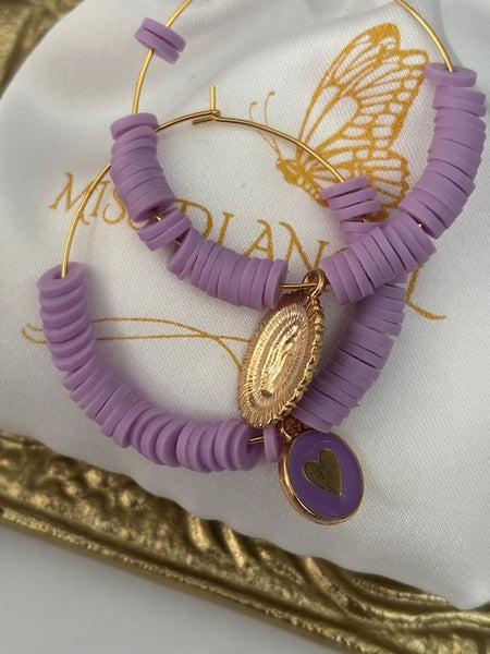 Boucles d'oreilles créoles ex voto, créoles asymétriques, boucles d'oreilles religieuses, breloque médaille coeur sacré et médaille Vierge