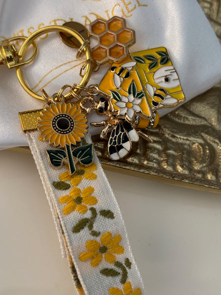 Porte clés apicultrice, porte clé abeilles, cadeau pour apicultrice, breloques abeille fleur miel ruche, pendentif abeille