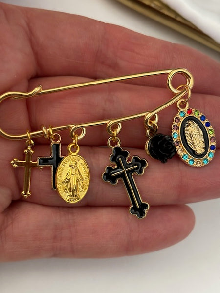 Broche ex voto, broche croix médaille religieuse, cadeau pour maman croix, cadeau pour femme croix, breloque croix noir