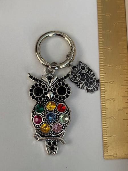 Porte clés chouette, cadeau pour femme chouette, breloque oiseau porte clé, chouette en strass et émail pendentif