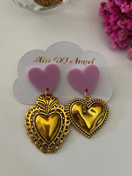 Boucles d'oreilles ex voto asymétriques, puces d'oreilles coeur et ex voto