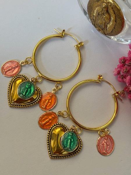 Boucles d'oreille créoles ex voto, créoles médailles religieuses, boucles d'oreilles religieuses, breloque coeur médailles miraculeuses