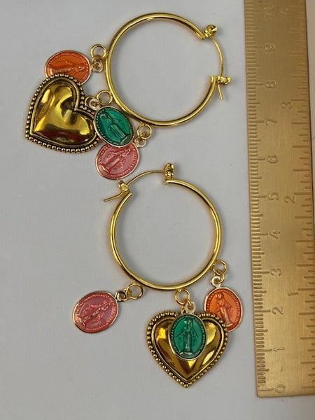 Boucles d'oreille créoles ex voto, créoles médailles religieuses, boucles d'oreilles religieuses, breloque coeur médailles miraculeuses