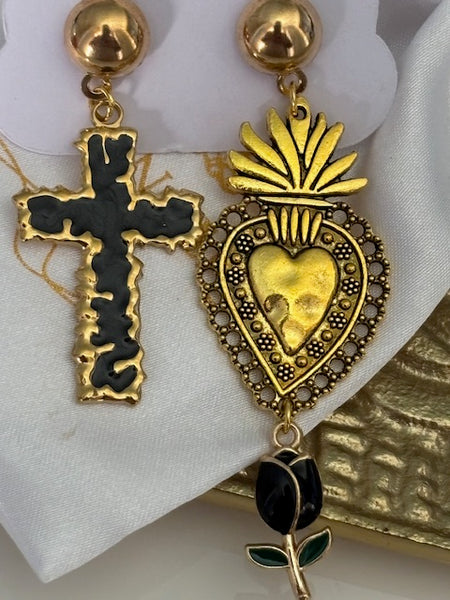 Boucles d'oreilles ex voto, boucles d'oreille coeur sacré, breloque croix et coeur sacré, pendentif ex voto, cadeau religieux cérémonie