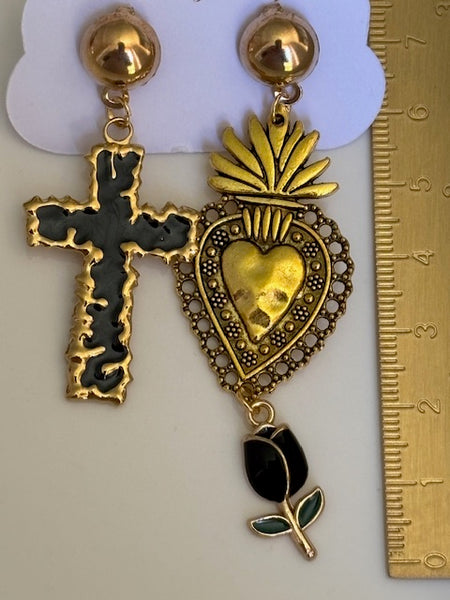 Boucles d'oreilles ex voto, boucles d'oreille coeur sacré, breloque croix et coeur sacré, pendentif ex voto, cadeau religieux cérémonie