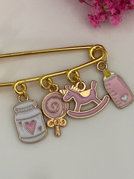 Broche fille, broche naissance rose, broche cadeau nouveau né, cadeau naissance rose, breloque enfant émail rose