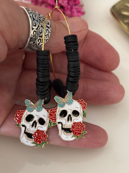 Boucles d'oreille créole tête de mort mexicaine, créoles perles et calavera noire, pendentif calavera kawaii, cadeau pour maman calavera
