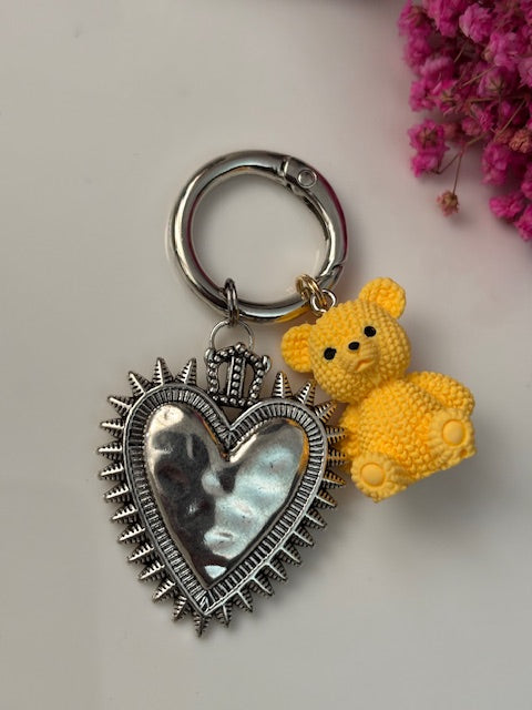 Charms ex voto coeur sacré, charms pour sac ex voto, cadeau pour femme médaille religieuse et coeur sacré, coeur ourson charms.