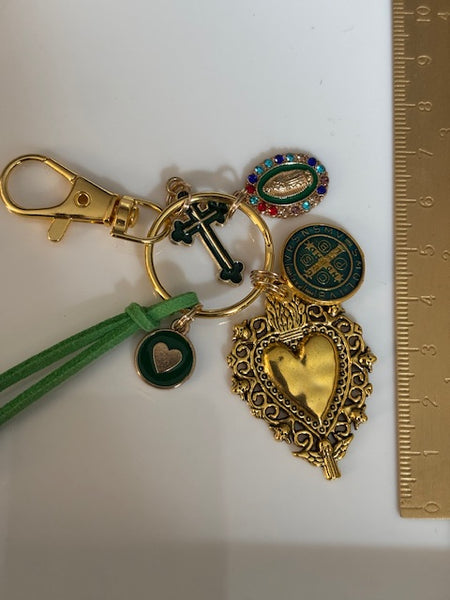 Porte-clés vierge Marie coeur sacré et croix, cadeau pour maman vierge, breloque vierge médaille miraculeuse, médaille saint benoit