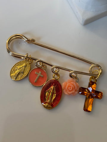 Broche ex voto, broche médaille religieuse, broche épingle porte bonheur, croix et vierge miraculeuse fait main,