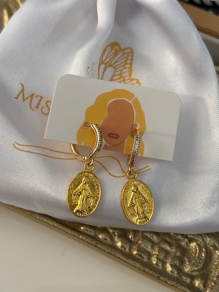 Boucles d'oreilles médailles Vierge Marie, créoles breloque Vierge Marie, boucles d'oreilles strass et pendentif religieux