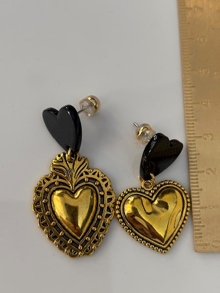 Boucles d'oreilles ex-voto coeur sacré, cadeau pour femme coeur, boucles d'oreilles dorées