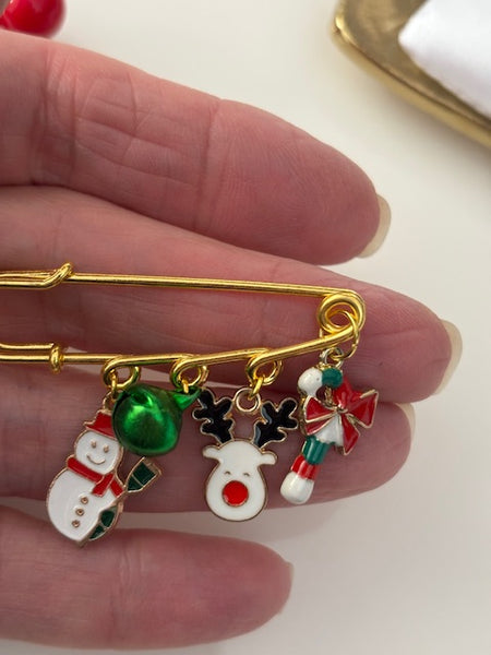 Broche Noël, broche Rudolph le renne, broche breloque de Noël, pendentifs bonhomme de neige canne à sucre, cadeau Noël fait main