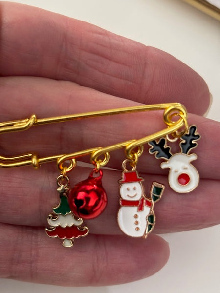 Broche Noël, broche Rudolph le renne, broche breloque de Noël, pendentifs bonhomme de neige sapin grelot, cadeau Noël fait main