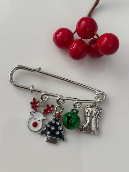 Broche Noël, broche Rudolph le renne, broche breloque de Noël, pendentifs sapin grelot, cadeau Noël fait main bottine