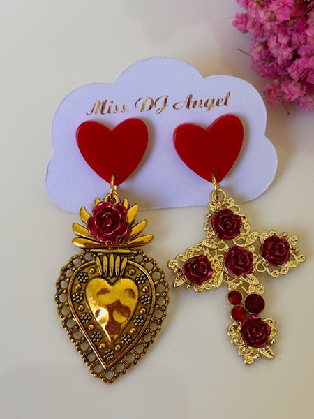 Boucles d'oreilles ex voto, boucles d'oreille coeur sacré, breloque croix et coeur sacré, pendentif ex voto, cadeau religieux cérémonie