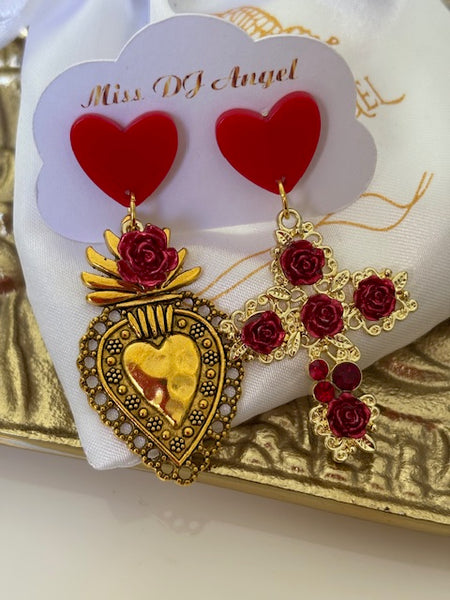 Boucles d'oreilles ex voto, boucles d'oreille coeur sacré, breloque croix et coeur sacré, pendentif ex voto, cadeau religieux cérémonie