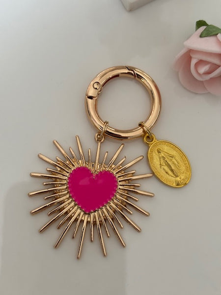 Charms coeur sacré, charms pour sac ex voto, cadeau pour femme charms médaille religieuse, breloque coeur sacré et coeur en émail ex voto