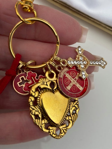 Porte-clés coeur sacré et croix, cadeau pour maman ex voto, breloque Saint Benoit, collection spéciale Saint Benoit