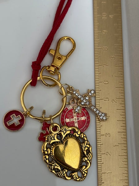 Porte-clés coeur sacré et croix, cadeau pour maman ex voto, breloque Saint Benoit, collection spéciale Saint Benoit