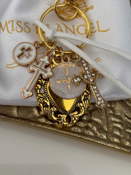 Porte-clés coeur sacré et croix, cadeau pour maman ex voto, breloque Saint Benoit, collection spéciale Saint Benoit