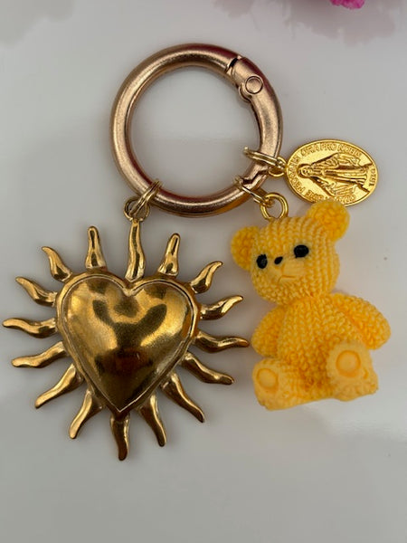 Charms ex voto coeur sacré, charms pour sac ex voto, cadeau pour femme médaille religieuse et coeur sacré, coeur ourson charms.