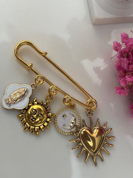 Broche ex voto, broche croix médaille religieuse, cadeau pour maman coeur, cadeau pour femme croix, breloque coeur sacré