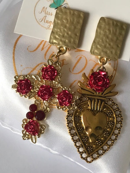 Boucles d'oreilles ex voto, boucles d'oreille coeur sacré, breloque croix et coeur sacré, pendentif ex voto, cadeau religieux cérémonie