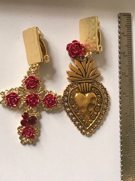 Boucles d'oreilles ex voto, boucles d'oreille coeur sacré, breloque croix et coeur sacré, pendentif ex voto, cadeau religieux cérémonie