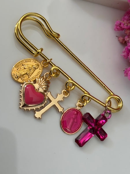 Broche ex voto, broche croix médaille religieuse, cadeau pour maman croix, cadeau pour femme croix, breloque croix fuchsia