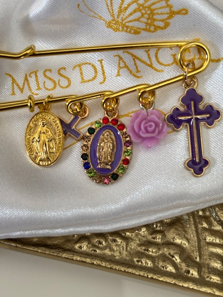 Broche ex voto, broche croix médaille religieuse, cadeau pour maman croix, cadeau pour femme croix, breloque croix violet