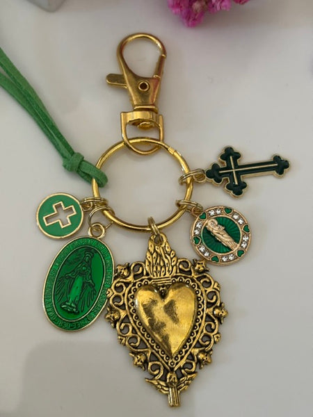 Porte-clés vierge Marie coeur sacré et croix, cadeau pour maman vierge, breloque vierge médaille miraculeuse, porte clé croix ex voto