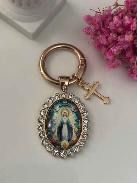 Porte-clés vierge Marie et croix dorée, charms médaille religieuse, cadeau pour femme strass, Breloque Notre Dame et croix
