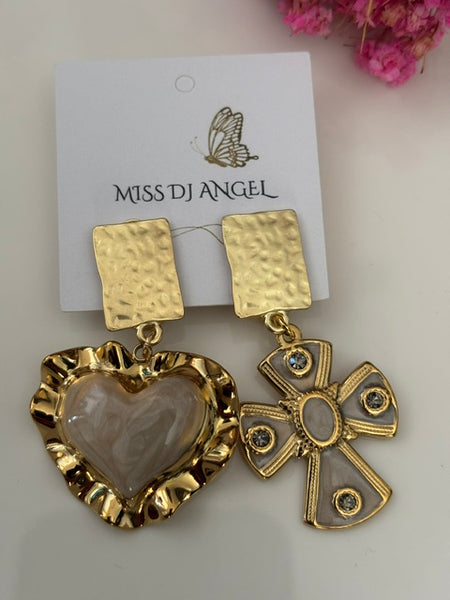 Boucles d'oreilles ex voto, boucles d'oreille coeur sacré, breloque croix et coeur sacré, pendentif ex voto, cadeau religieux cérémonie