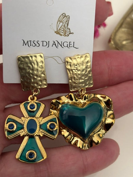Boucles d'oreilles ex voto, boucles d'oreille coeur sacré, breloque croix et coeur sacré, pendentif ex voto, cadeau religieux cérémonie