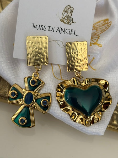 Boucles d'oreilles ex voto, boucles d'oreille coeur sacré, breloque croix et coeur sacré, pendentif ex voto, cadeau religieux cérémonie